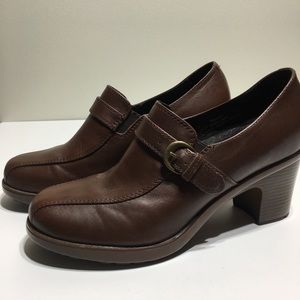 Dansko Brown Leather Block Heel Loafer Size  38
